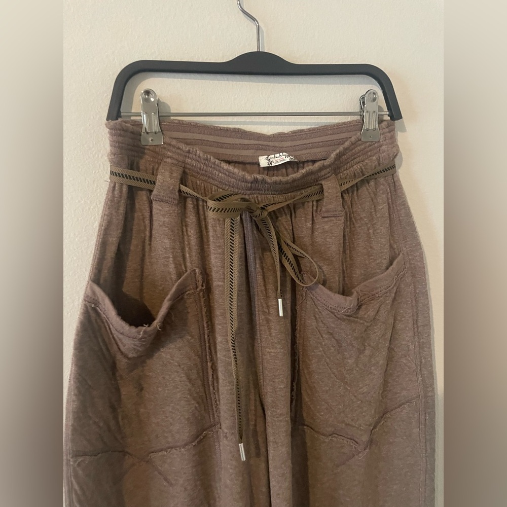 XS DUSTED COCOA Free People Wait A Minute Barrel Pants - Picture 4 of 6